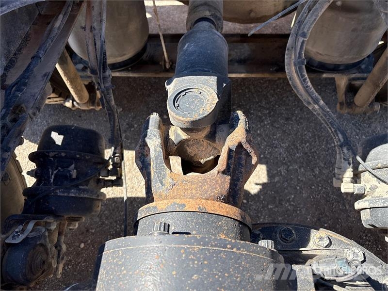 Mack P164T 6x4 T/A Day Cab Truck Tractor Trekkers