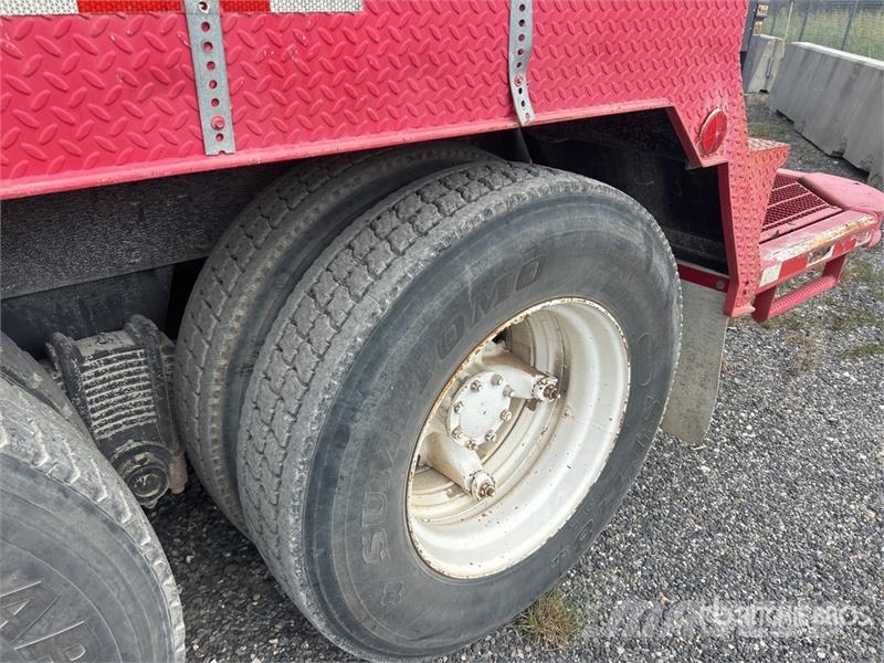 Mack R685ST Kombiji / vakuumski kamioni