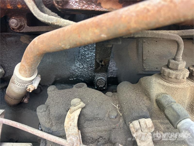 Mack R685ST Kombiji / vakuumski kamioni