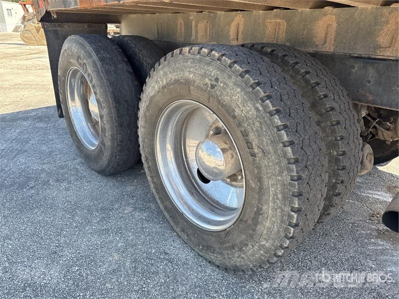Mack R686ST Kipper