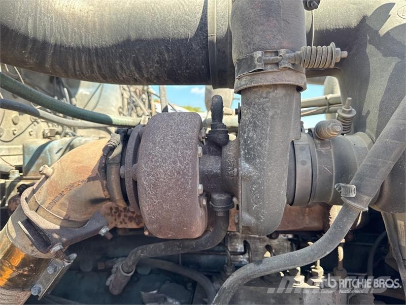 Mack R686ST Kipper