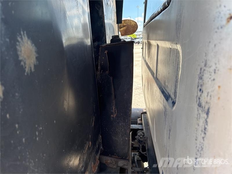 Mack R686ST Kipper
