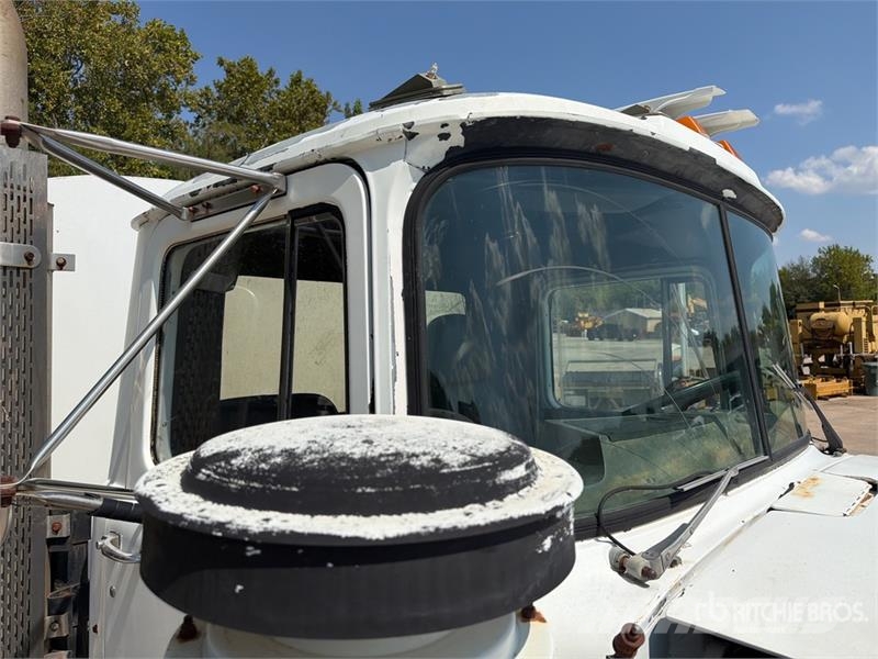 Mack R690ST 6x4 Water Truck 水罐车