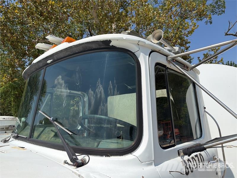Mack R690ST 6x4 Water Truck 水罐车
