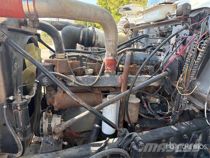 Mack R690ST 6x4 Water Truck 水罐车