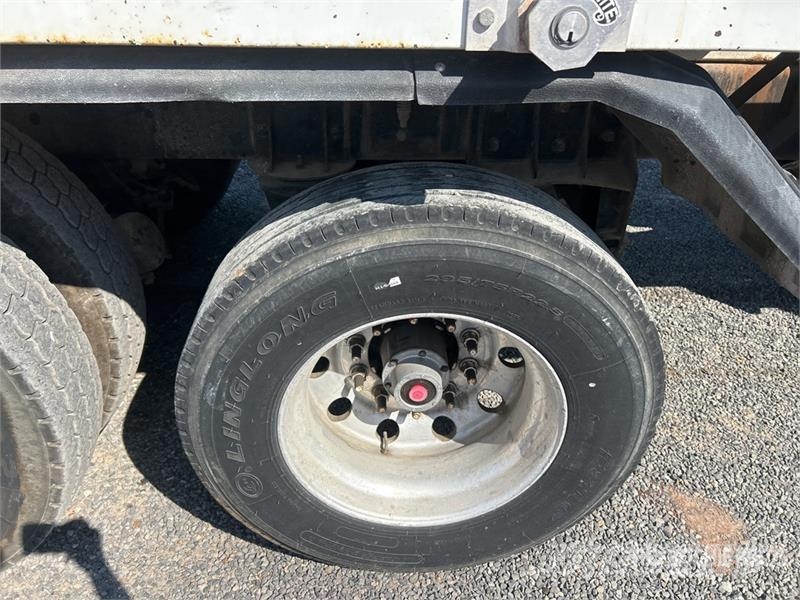 Mack RD688S 10x4 Volumetric Mixer Truck ミキサー車