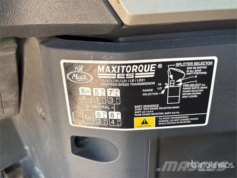 Mack TD713 Truck Tractor Units