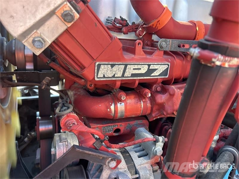 Mack XS166L Knuckle Boom on Mack GU813 6x4 Boom Truck Tovornjaki z žerjavom
