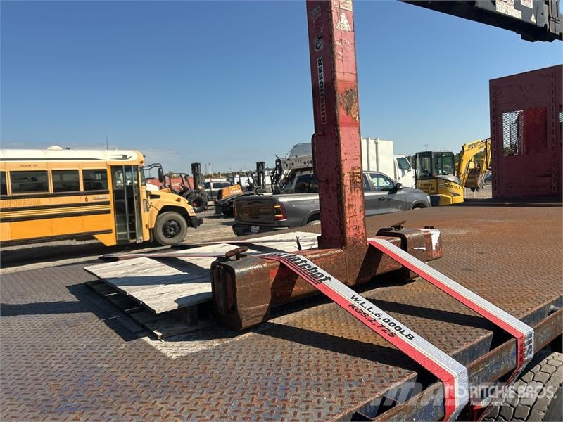 Mack XS166L Knuckle Boom on Mack GU813 6x4 Boom Truck Tovornjaki z žerjavom