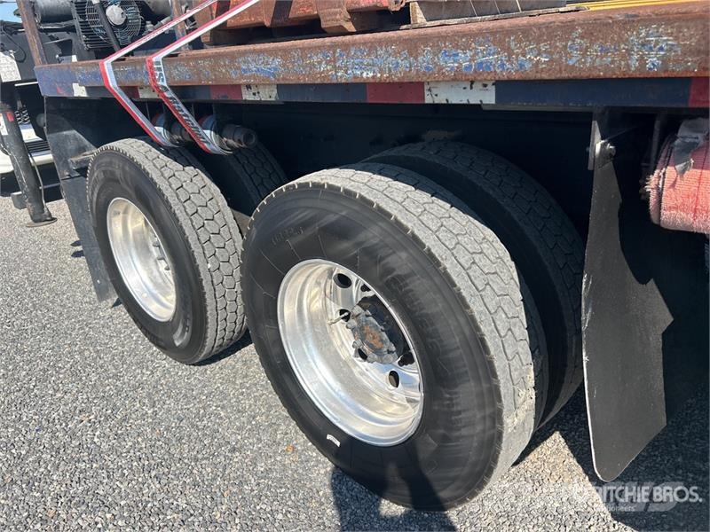Mack XS166L Knuckle Boom on Mack GU813 6x4 Boom Truck Tovornjaki z žerjavom