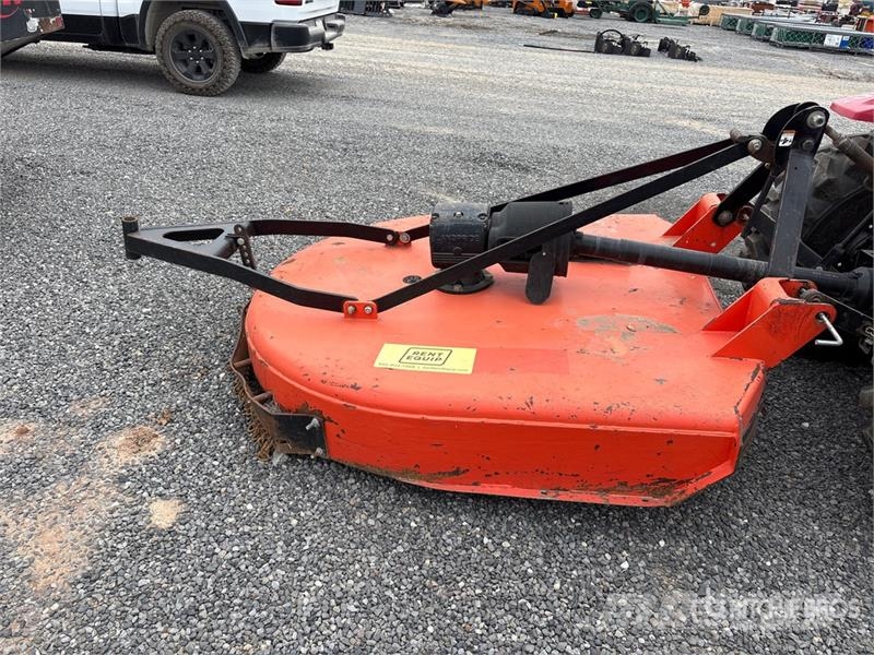 Mahindra 1626H 4WD Utility Tractor Manji traktori