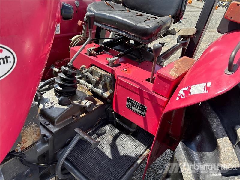 Mahindra 3525 2WD Tractor Traktori
