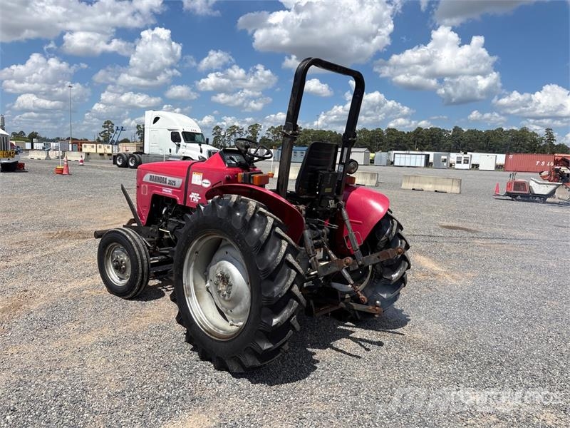 Mahindra 3525 2WD Tractor Traktori