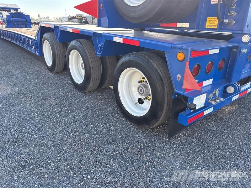  Mammoth 140000 lb Tri/A Removable Gooseneck Lowboy Plataformas bajas