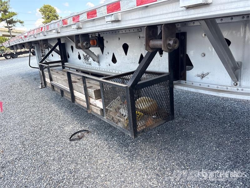 Manac 48 ft T/A Spread Axle Flatbed Trailer Flatbed/Dropside trailers
