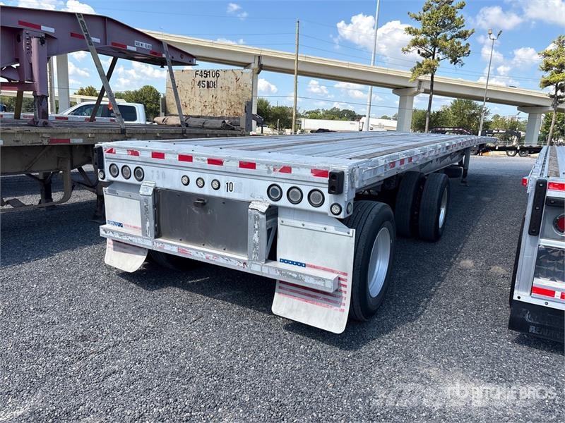 Manac 48 ft T/A Spread Axle Flatbed Trailer Flatbed/Dropside trailers