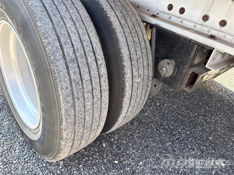 Manac AAF-4H 48 ft T/A Spread Axle Flatbed Trailer 自卸半挂车