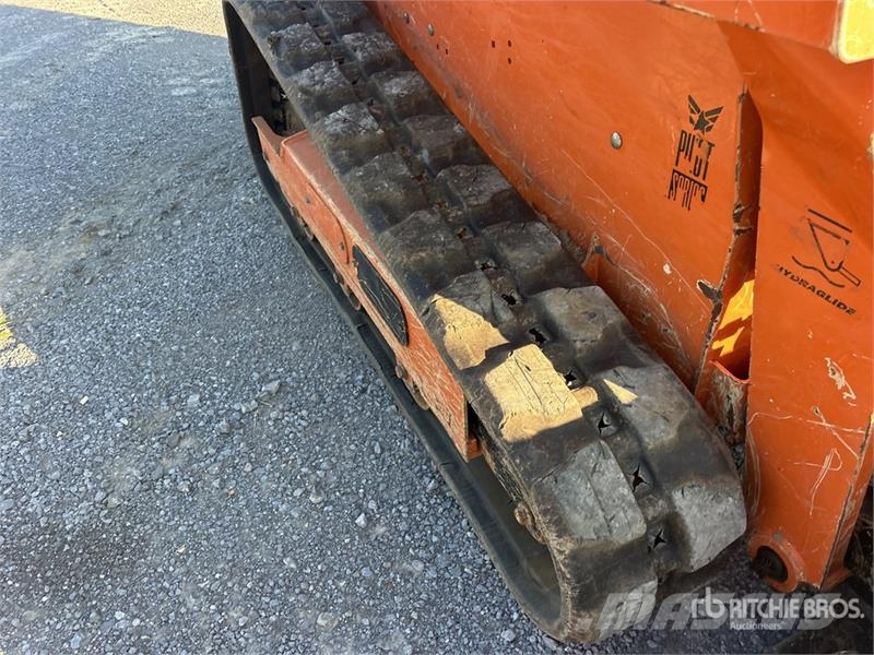 Manitou 1050RT Compact Track Loader Carregadoras de direcção deslizante