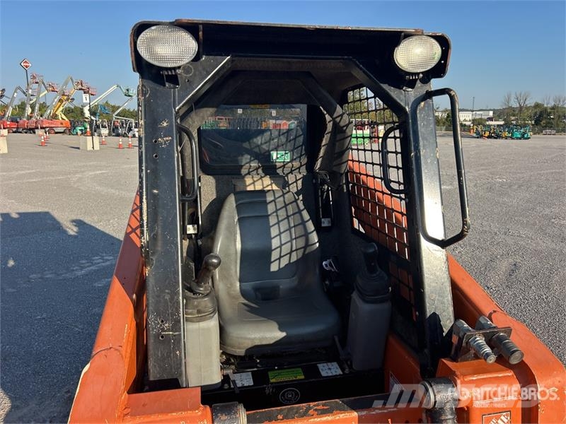 Manitou 1050RT Compact Track Loader Carregadoras de direcção deslizante