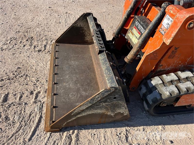Manitou 1050RT Compact Track Loader Kompaktlaadurid