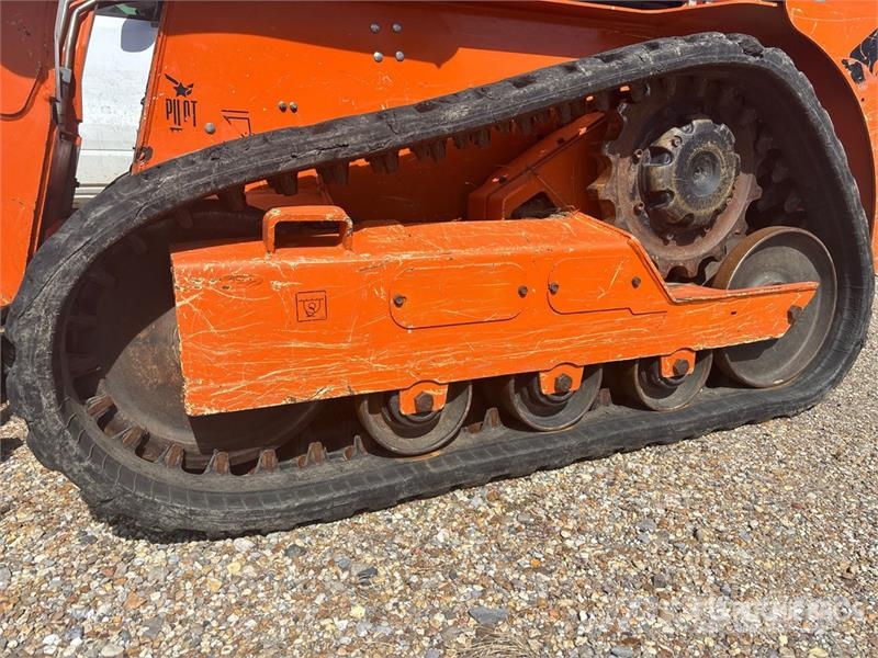 Manitou 1350RT Compact Track Loader (Inoperable) Kompaktlaadurid