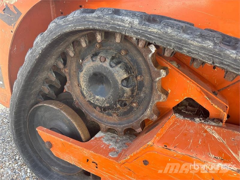 Manitou 1350RT Compact Track Loader (Inoperable) Kompaktlaadurid
