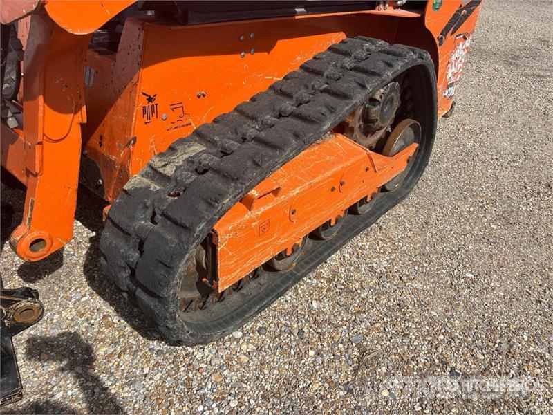Manitou 1350RT Compact Track Loader (Inoperable) Kompaktlaadurid
