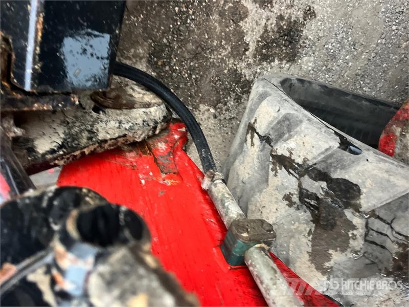 Manitou 2550RT Two-Speed High Flow Compact Track Loader Kompaktlader