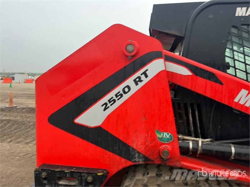 Manitou 2550RT Two-Speed High Flow Compact Track Loader Kompaktlader