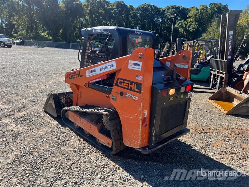 Manitou RT105 GEHL Compact Track Loader Kompaktrakodók