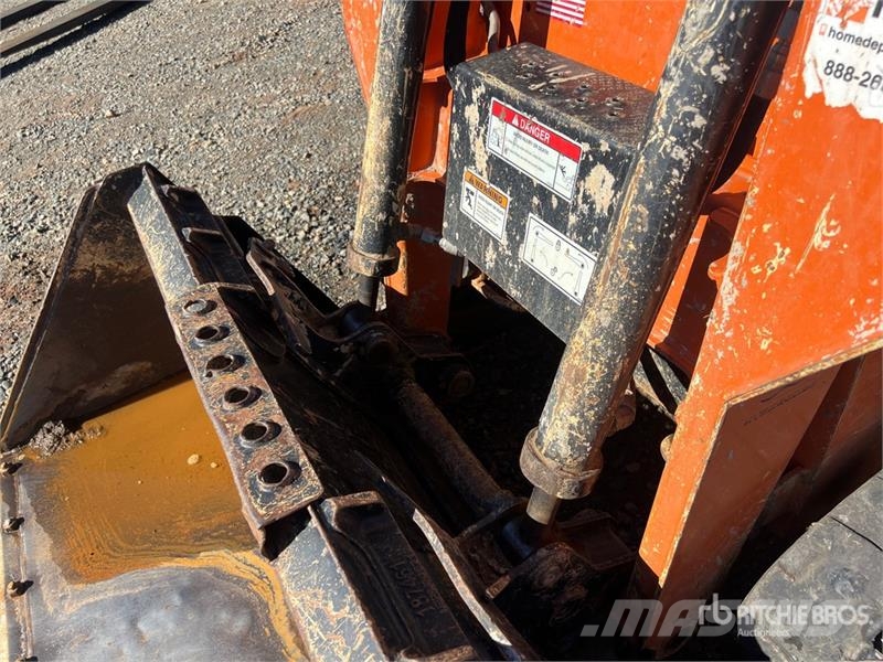 Manitou RT105 GEHL Compact Track Loader Kompaktrakodók