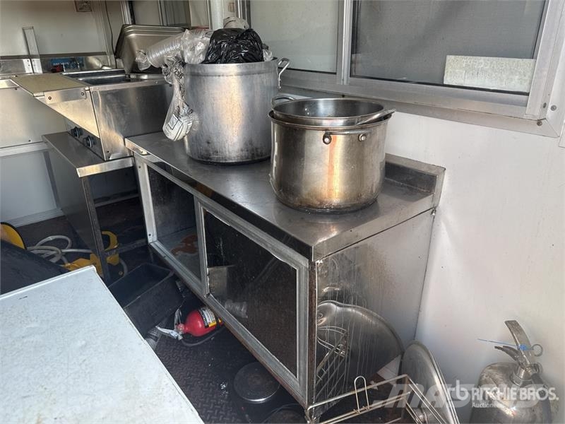 Margo 14 ft S/A Food Concession Trailer その他トレーラー