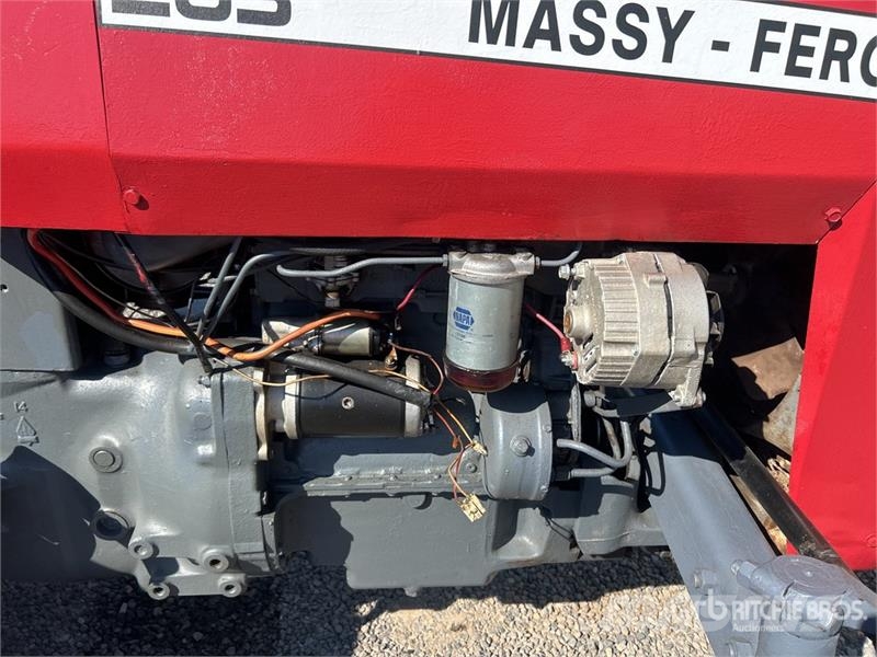 Massey Ferguson 263 2WD Utility Tractor Kompaktní traktory