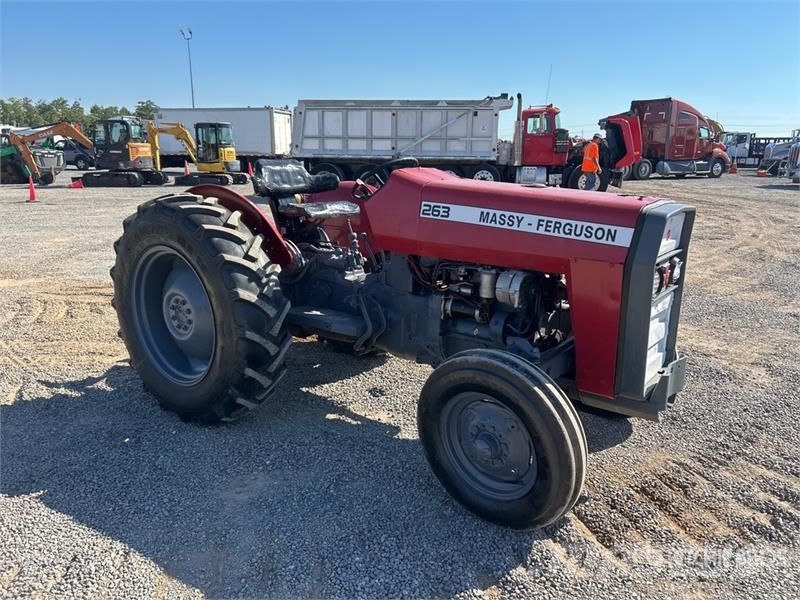 Massey Ferguson 263 2WD Utility Tractor Kompaktní traktory