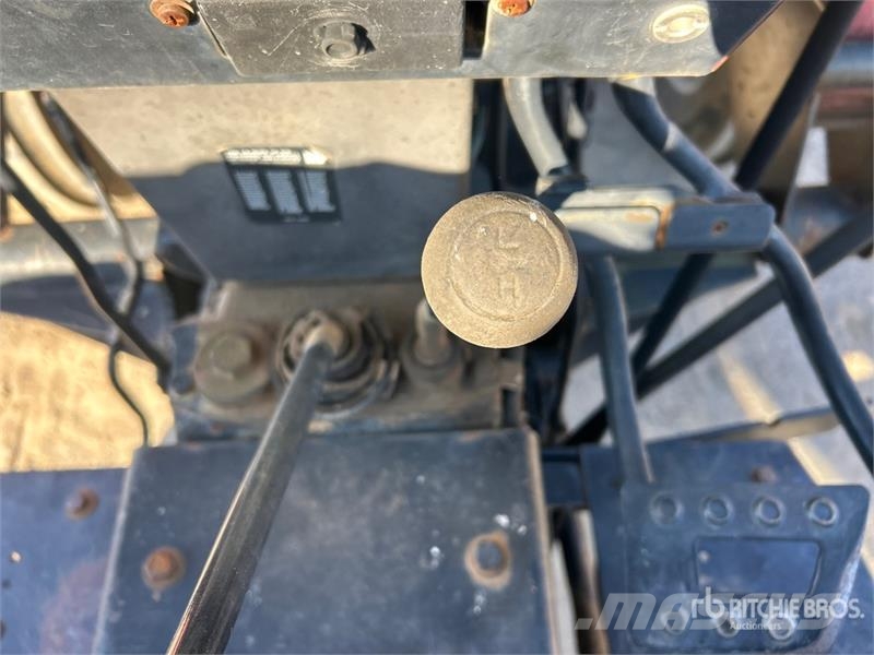Massey Ferguson 271 2WD Utility Tractor Tractores compactos