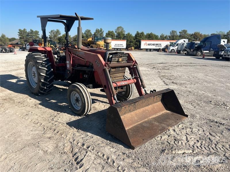 Massey Ferguson 271 2WD Utility Tractor Tractores compactos