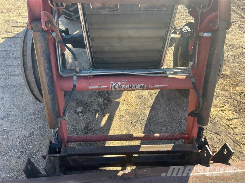 Massey Ferguson 271 2WD Utility Tractor Tractores compactos