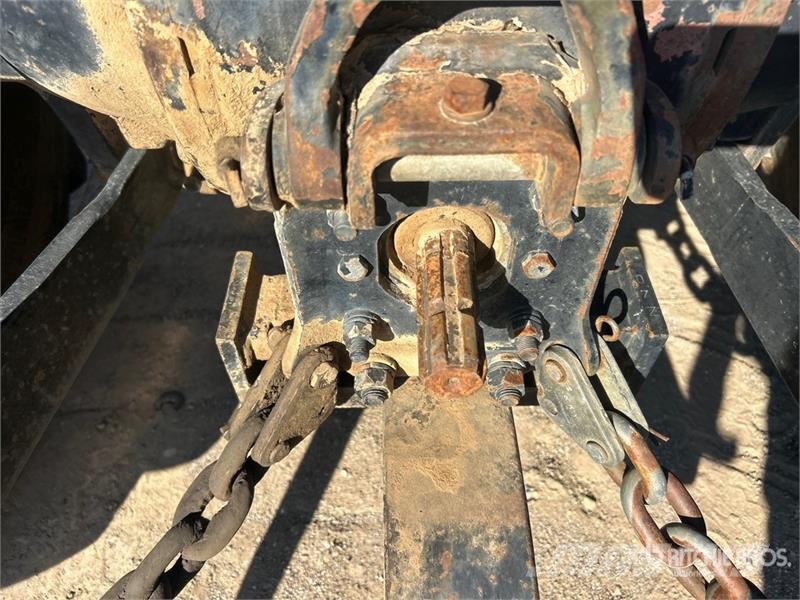 Massey Ferguson 271 2WD Utility Tractor Tractores compactos