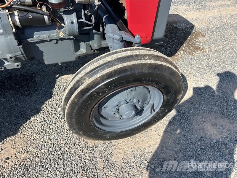 Massey Ferguson 2WD Utility Tractor Kleintraktoren