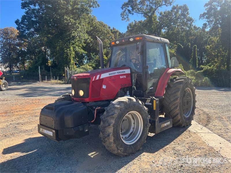 Massey Ferguson 5470 Dyna 4 4WD Tractor الجرارات
