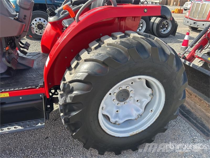 Massey Ferguson MF2850MH 4WD Utility Tractor コンパクトトラクター