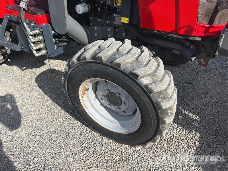 Massey Ferguson MF2850MH 4WD Utility Tractor コンパクトトラクター
