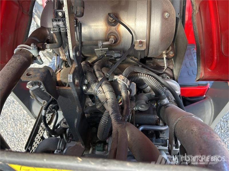 Massey Ferguson MF2850MH 4WD Utility Tractor コンパクトトラクター