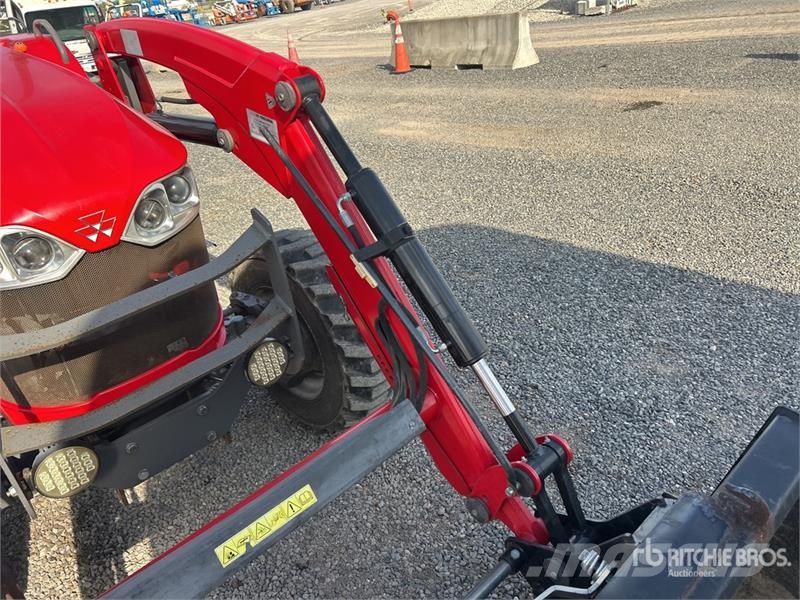 Massey Ferguson MF2850MH 4WD Utility Tractor コンパクトトラクター