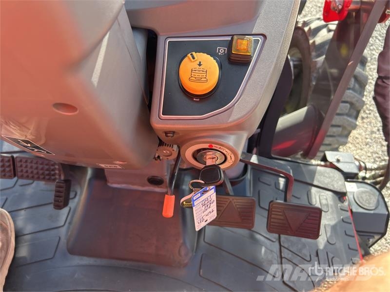 Massey Ferguson MF2850MH 4WD Utility Tractor コンパクトトラクター