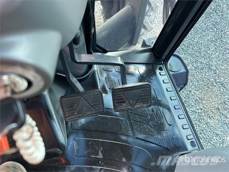 Massey Ferguson MF2860MH 4WD Utility Tractor コンパクトトラクター