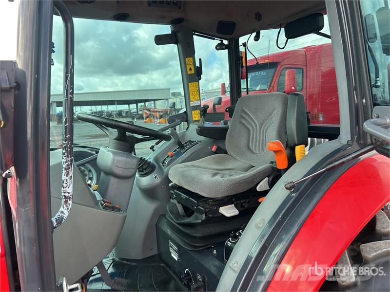 Massey Ferguson MF2860MH 4WD Utility Tractor コンパクトトラクター