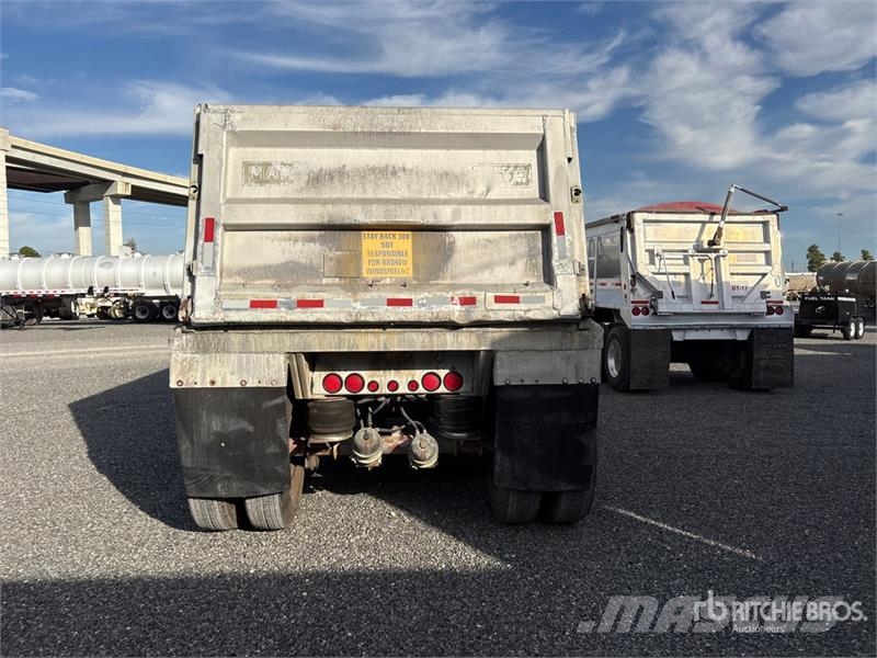 Mate 32 ft Tri/A Aluminum Frameless End Dump Trailer Tipper trailers