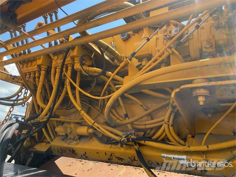 Mauldin 690F Track Asphalt Paver 瀝青攤舖機/鋪路機