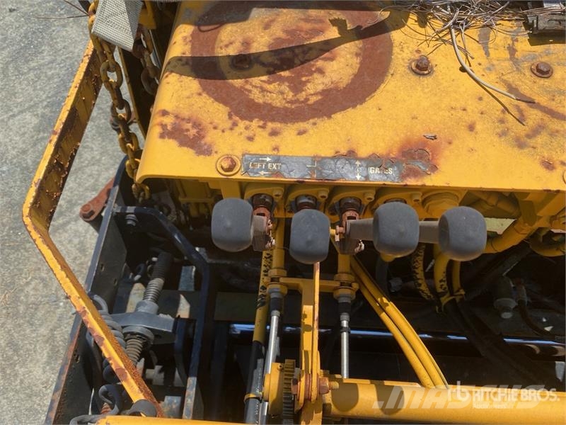 Mauldin 690F Track Asphalt Paver 瀝青攤舖機/鋪路機